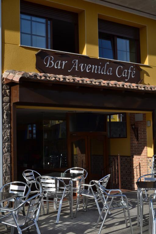 Hostal Avenida Arenas de San Pedro Exterior foto